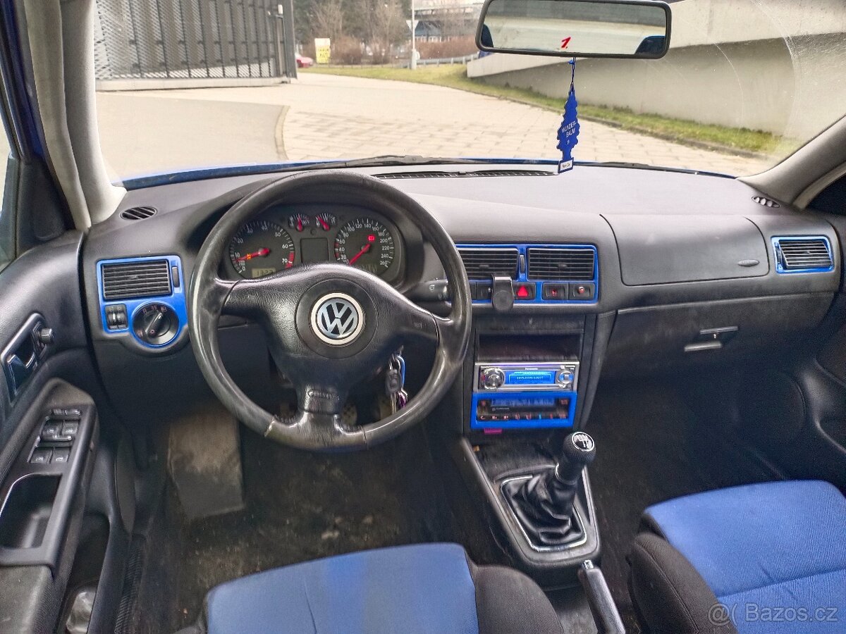 VW Golf lV 1.6 16V, STK 2027 - 8