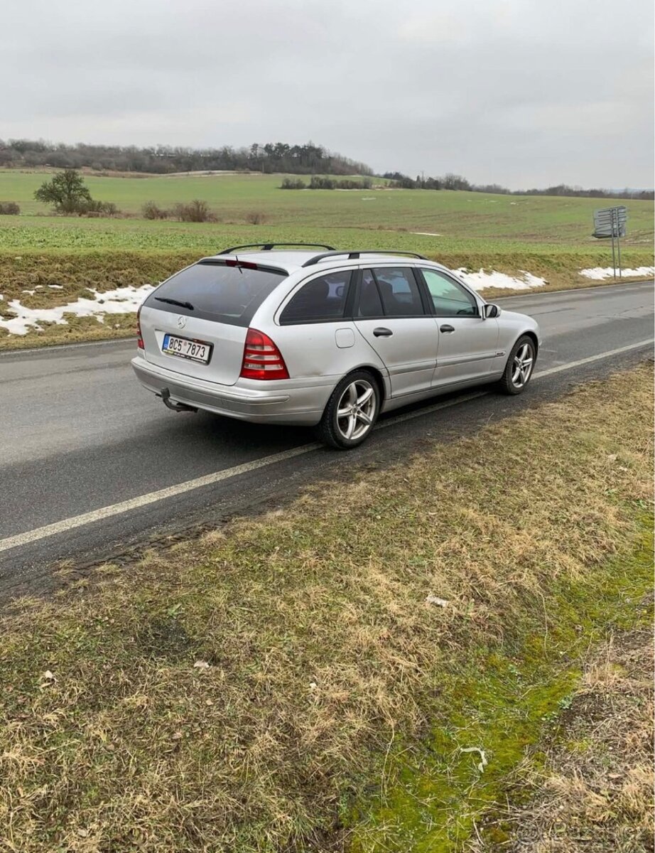 Mercedes Benz c200 cdi 2.2 - 8