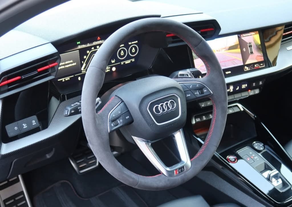 Audi RS3 Quattro - 8