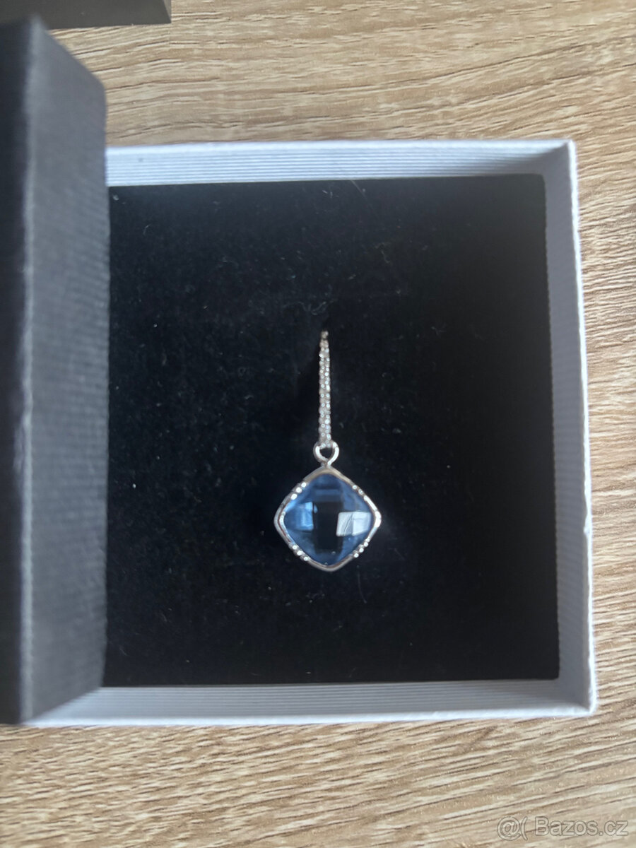 Dámské hodinky a doplňky - komplet - 8