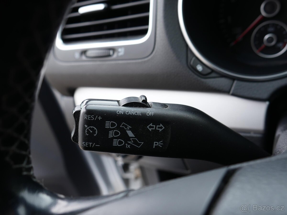 Volkswagen Golf 1.4 TSi , 118 kW benzín, 2010 - 8