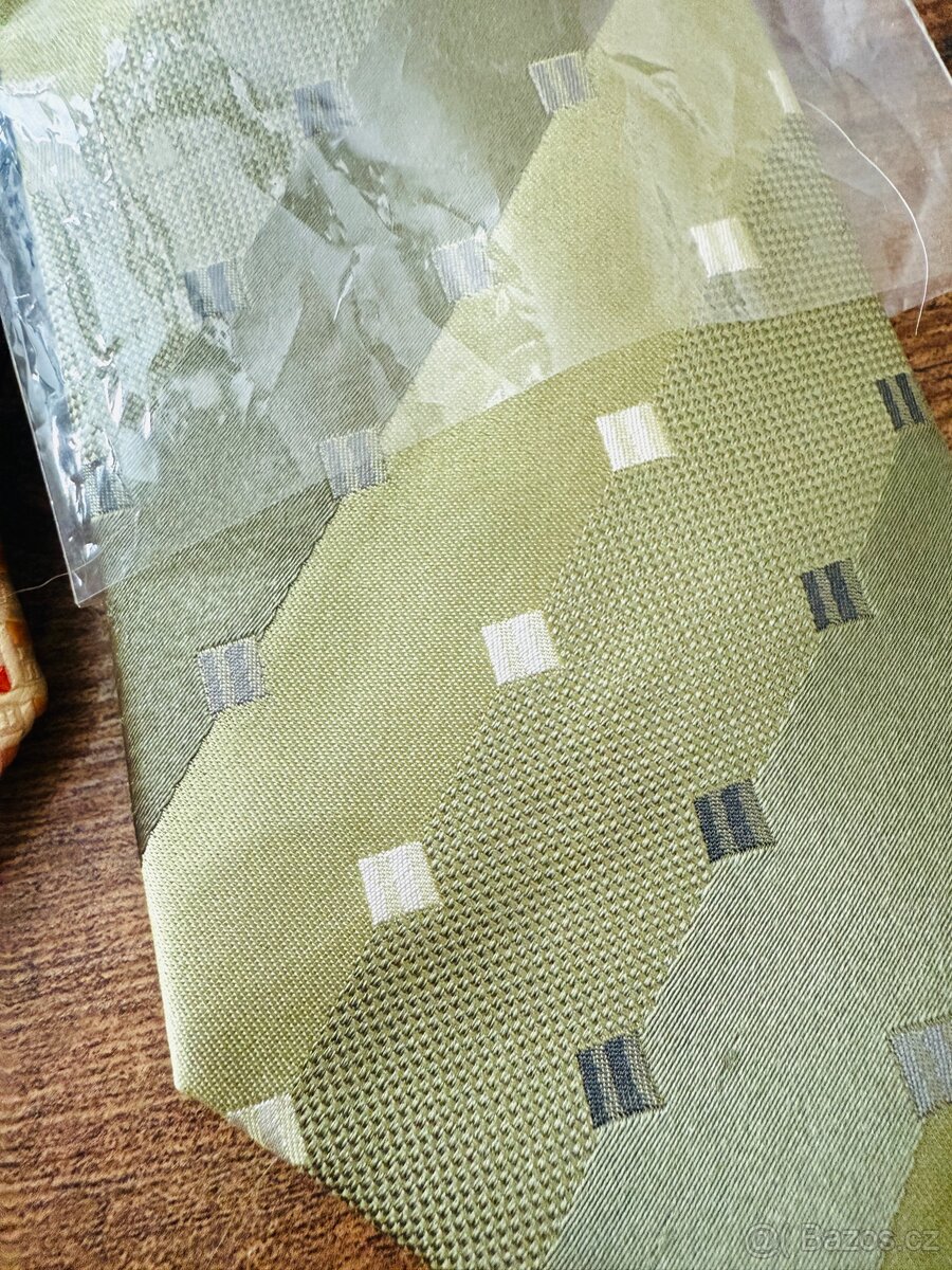 3 luxusní kravaty v dárkové krabičce - 8