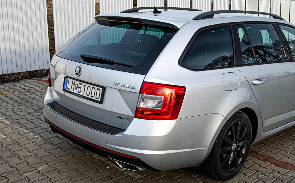 Škoda Octavia Combi 2.0 TDI RS - 8