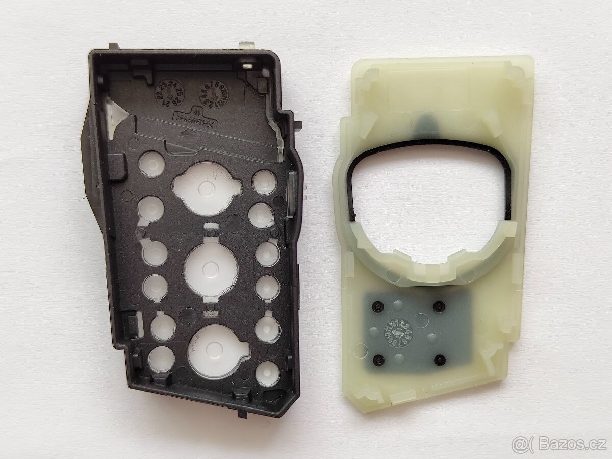 Klíč Škoda Superb Volkswagen Passat B8 + logo. Klíč bez log - 8