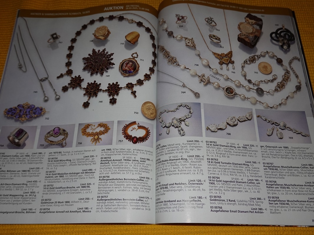 Aukční katalog starožitnosti, hodinky, sběratelství 3/2025 - 8