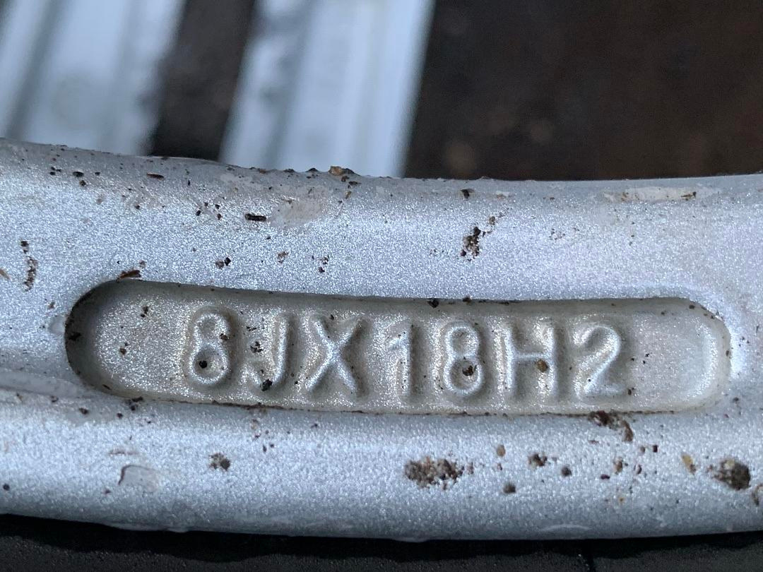 Original 3x ALU kola Audi 18" 8J ET45 pneu 245/40/R18 - 8