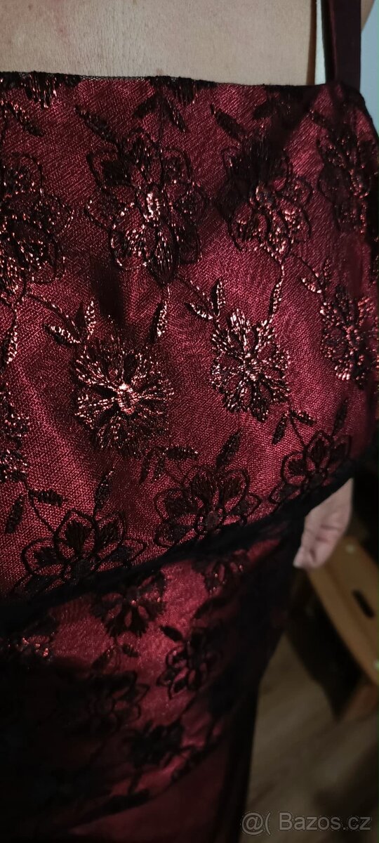 Červené plesové šaty vel. 50 - 8