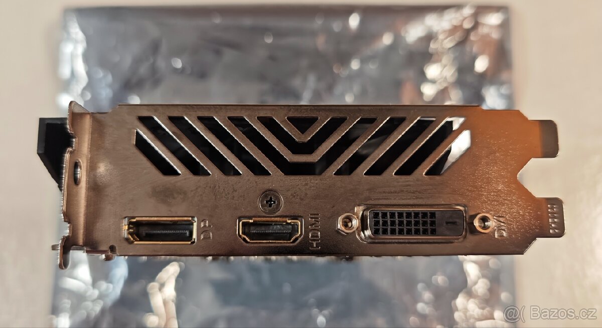 Deska+procesor+RAM+vodní chladič - 8