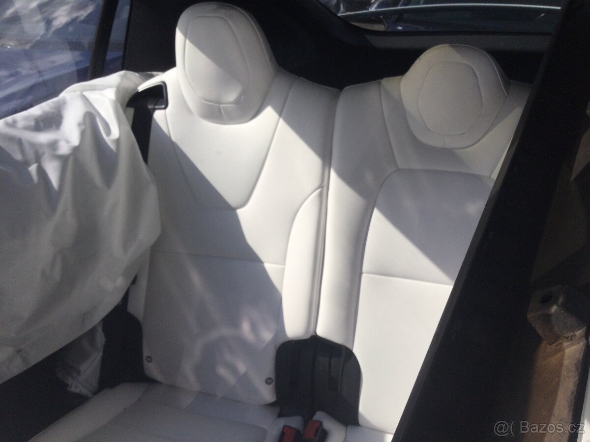 TESLA MODEL X všechny díly - 8