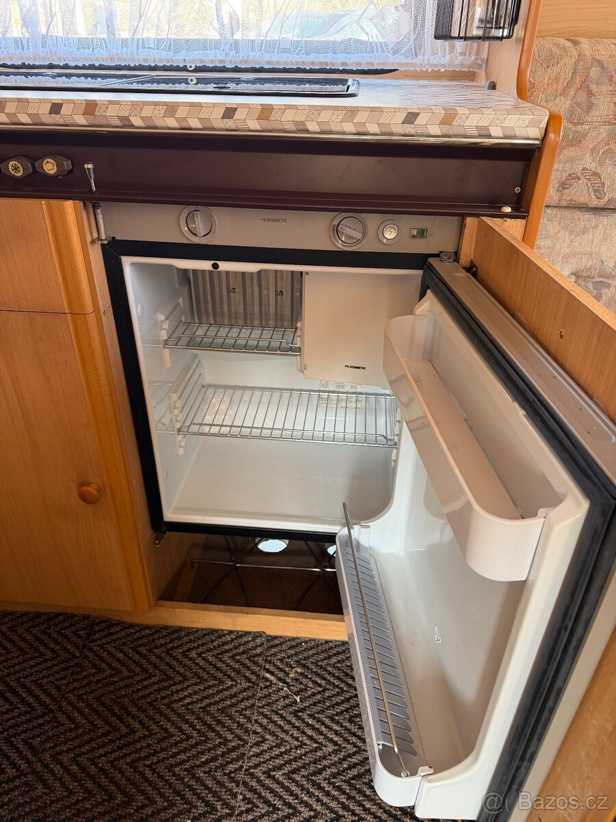 Karavan Dethleffs Camper - 8