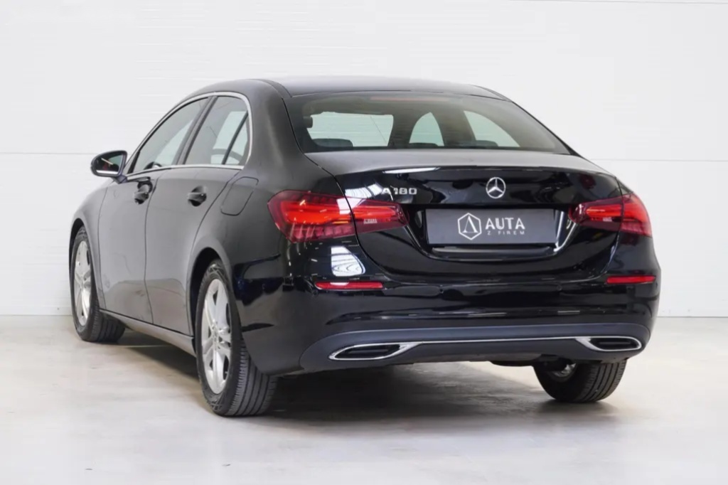 Mercedes-Benz Třídy A, A180,ACC,ČR,DPH,1.MAJ - 8