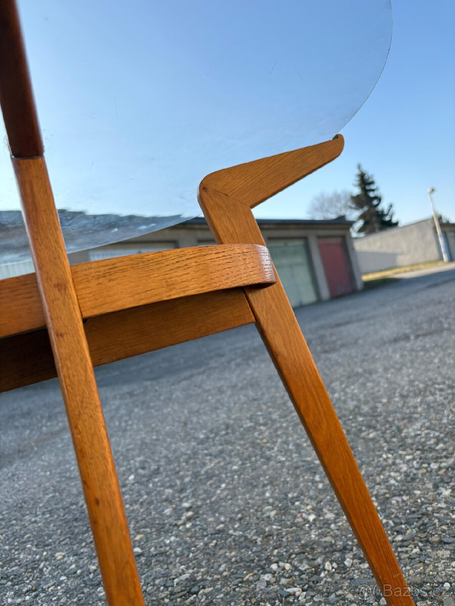 Konferenční stůl Jitona - 8