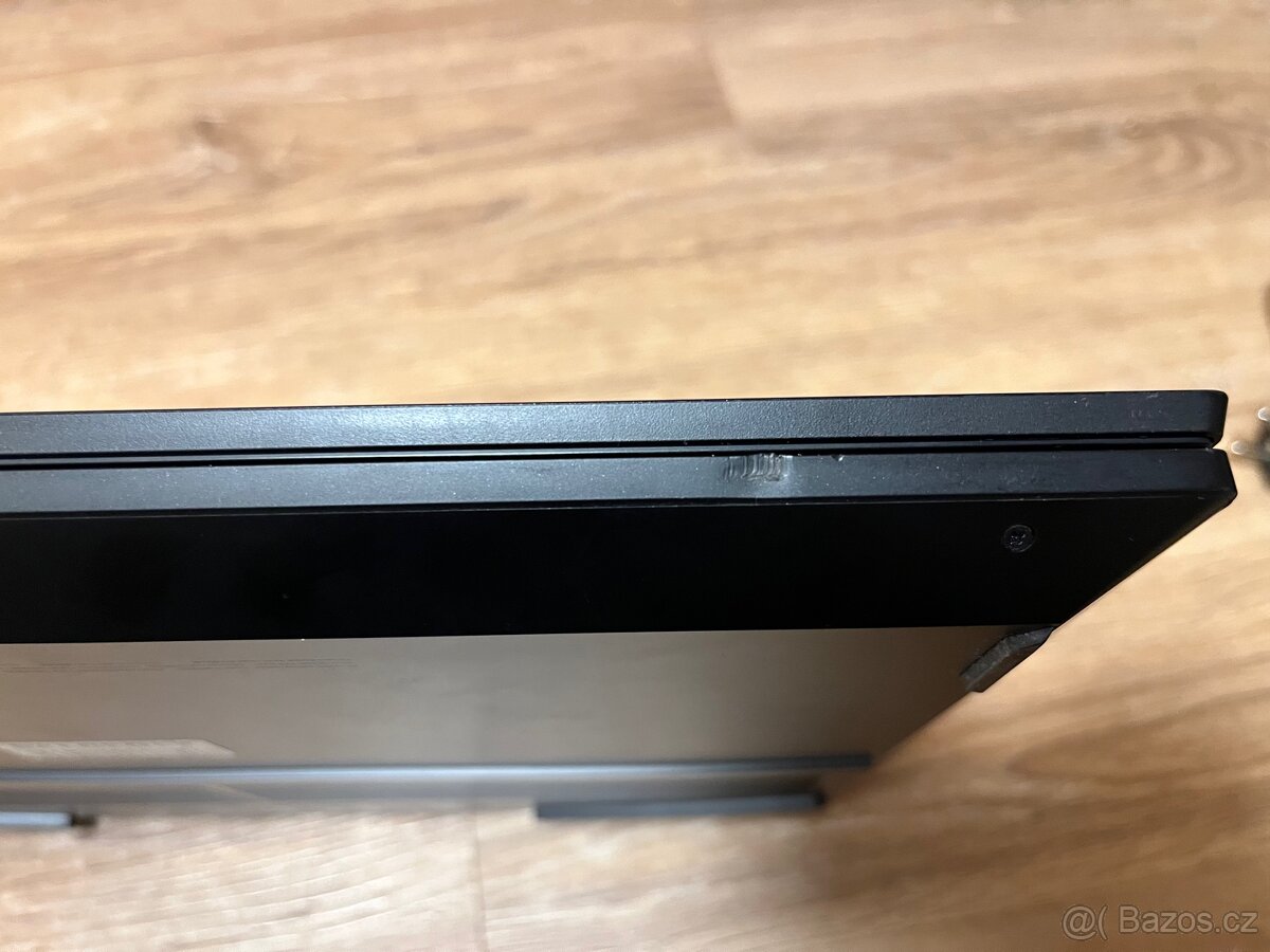 Herní notebook HP Pavilion Gaming 15 – i5, GTX 1050, Win 11 - 8