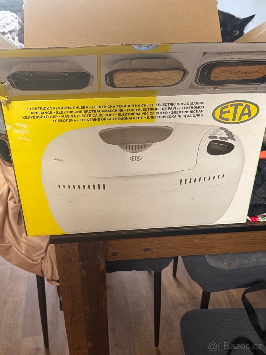 Prodávám domácí pekárna Siesta ETA 0149 - 8