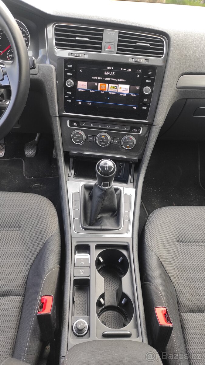 VW Golf 7 Variant, 1,6 TDi, verze 7,5.Carplay. - 8