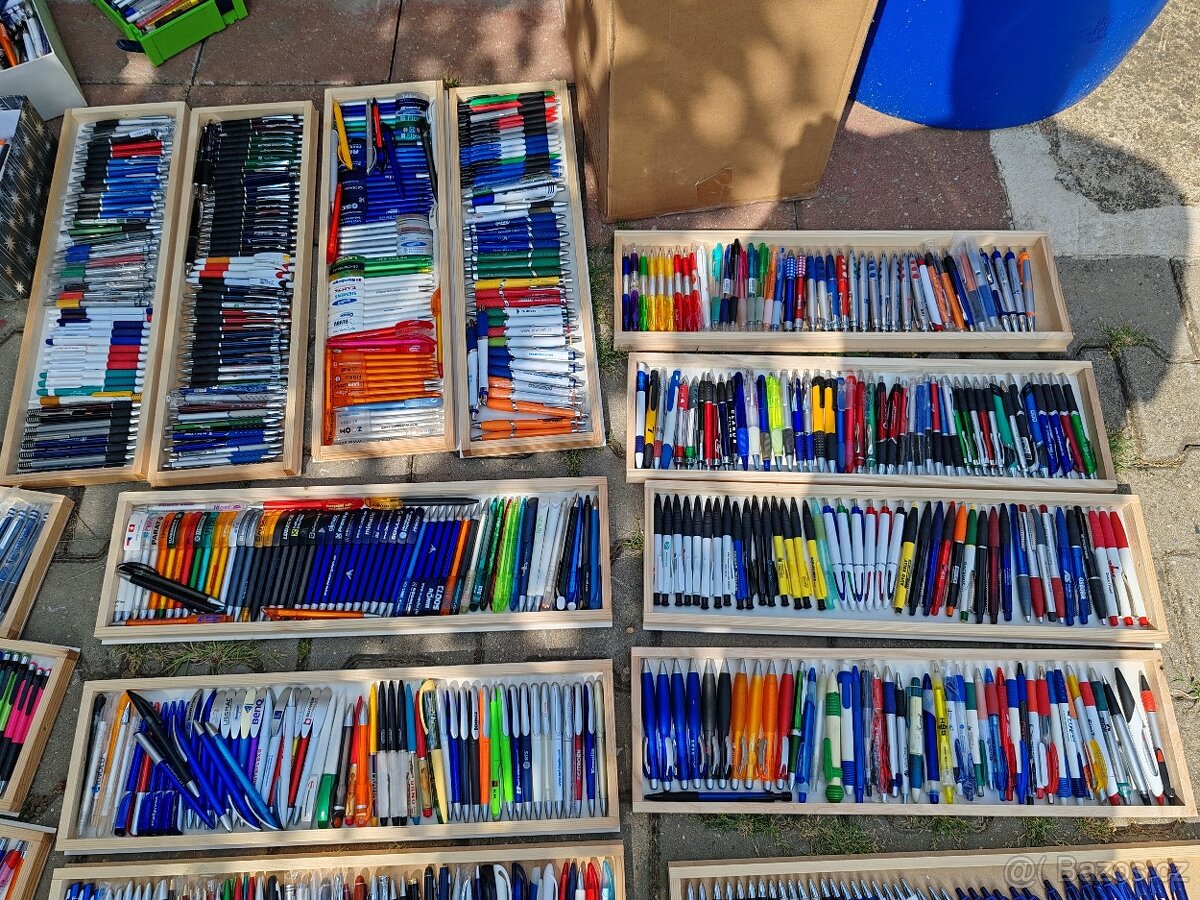 sbírka propisek, velká - obrovská - 8