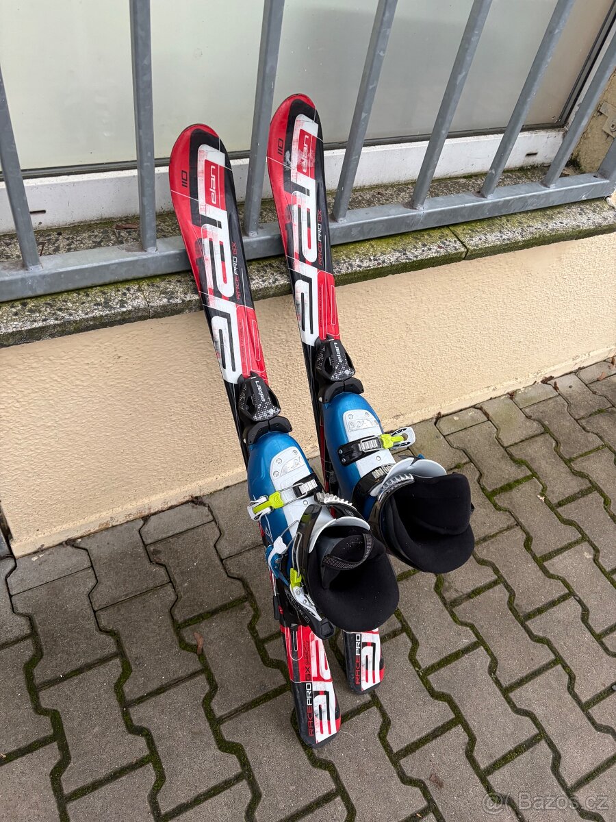 Sjezdové lyže 90 a 110 + lyžařské boty, dětské - 8