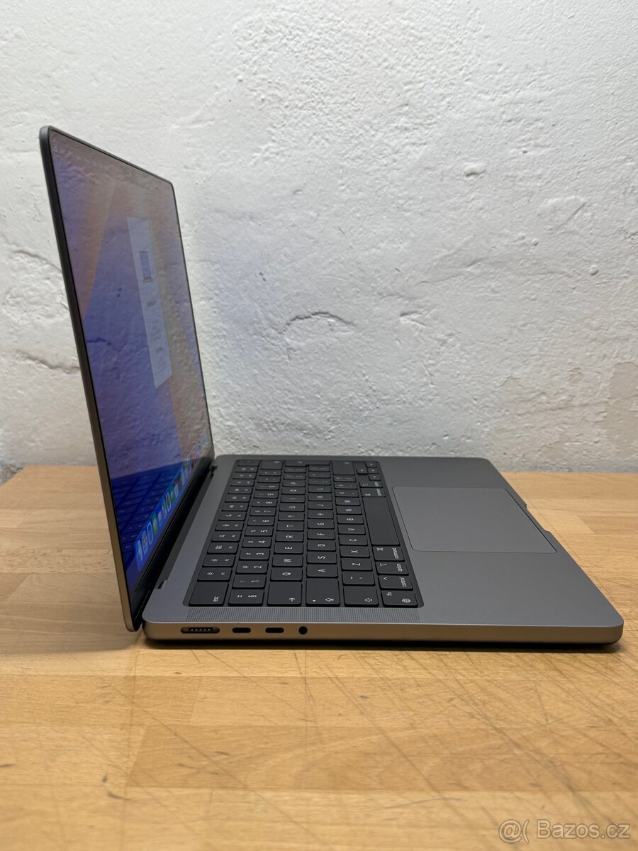 MacBook Pro 14” 2023 M2 PRO /32GB RAM/1TB SSD/Záruka - 8