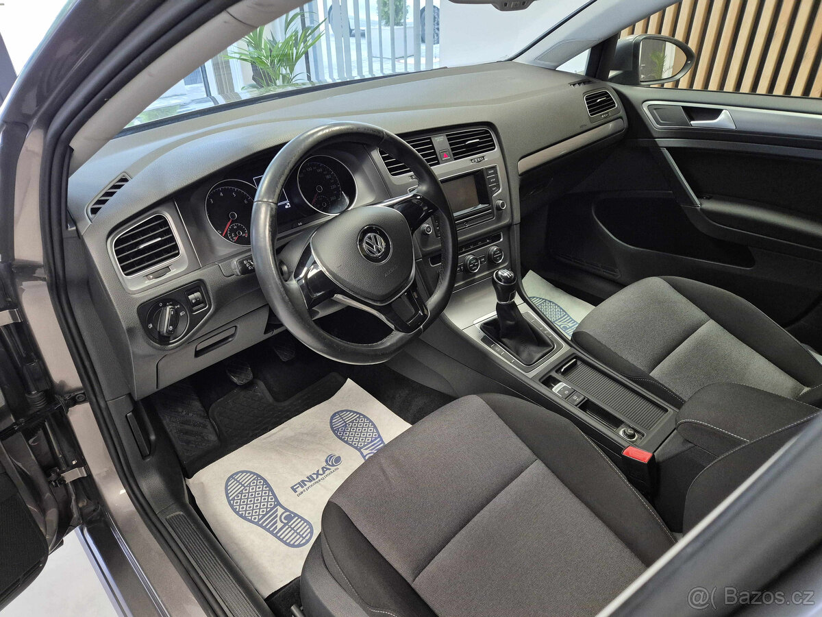 Volkswagen Golf 1,2 TSI EDITION - 8