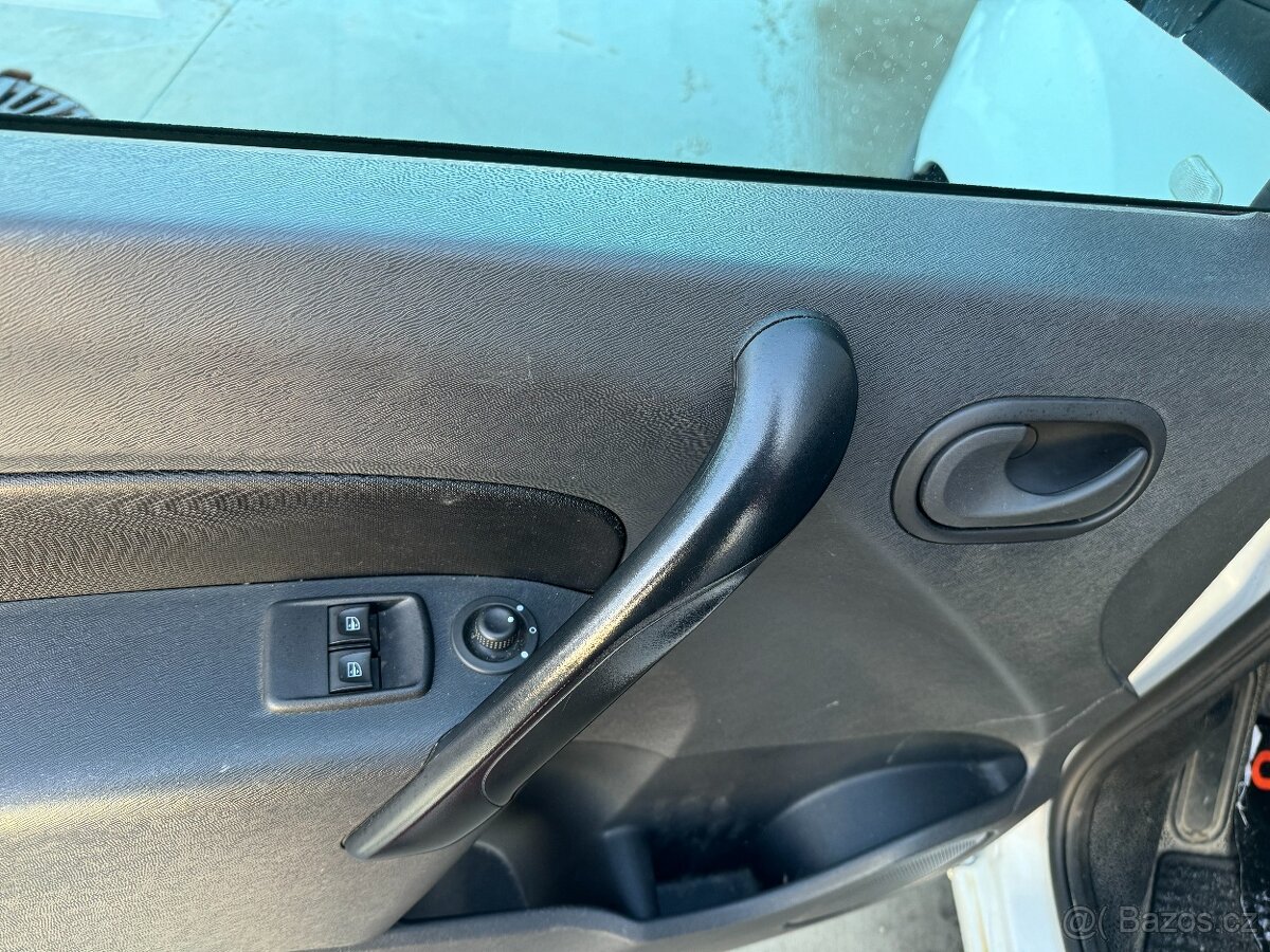 Renault Kangoo - 8
