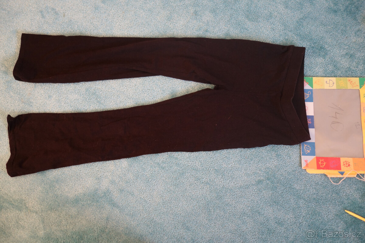 Dívčí kalhoty vel.140 - 8