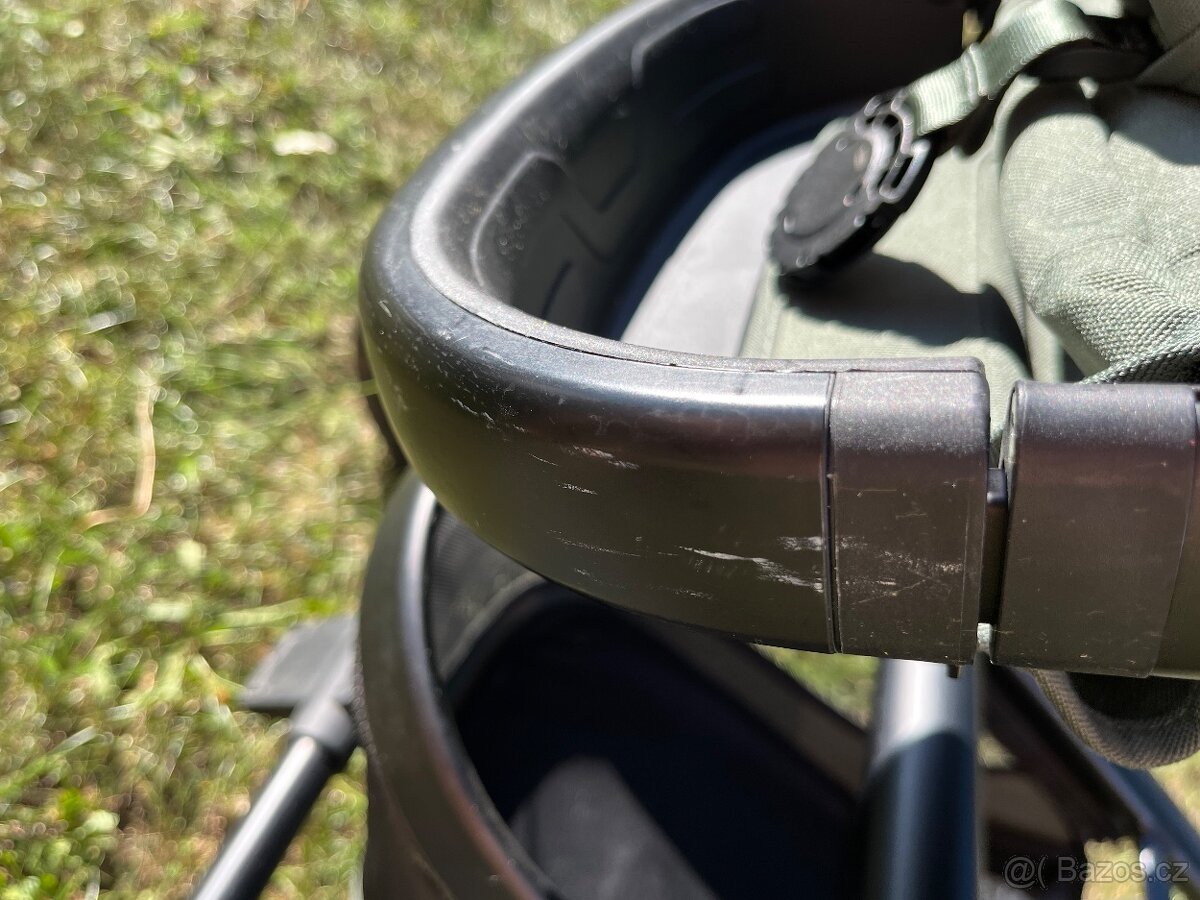 Joolz kočárek + autosedačka cybex - 8