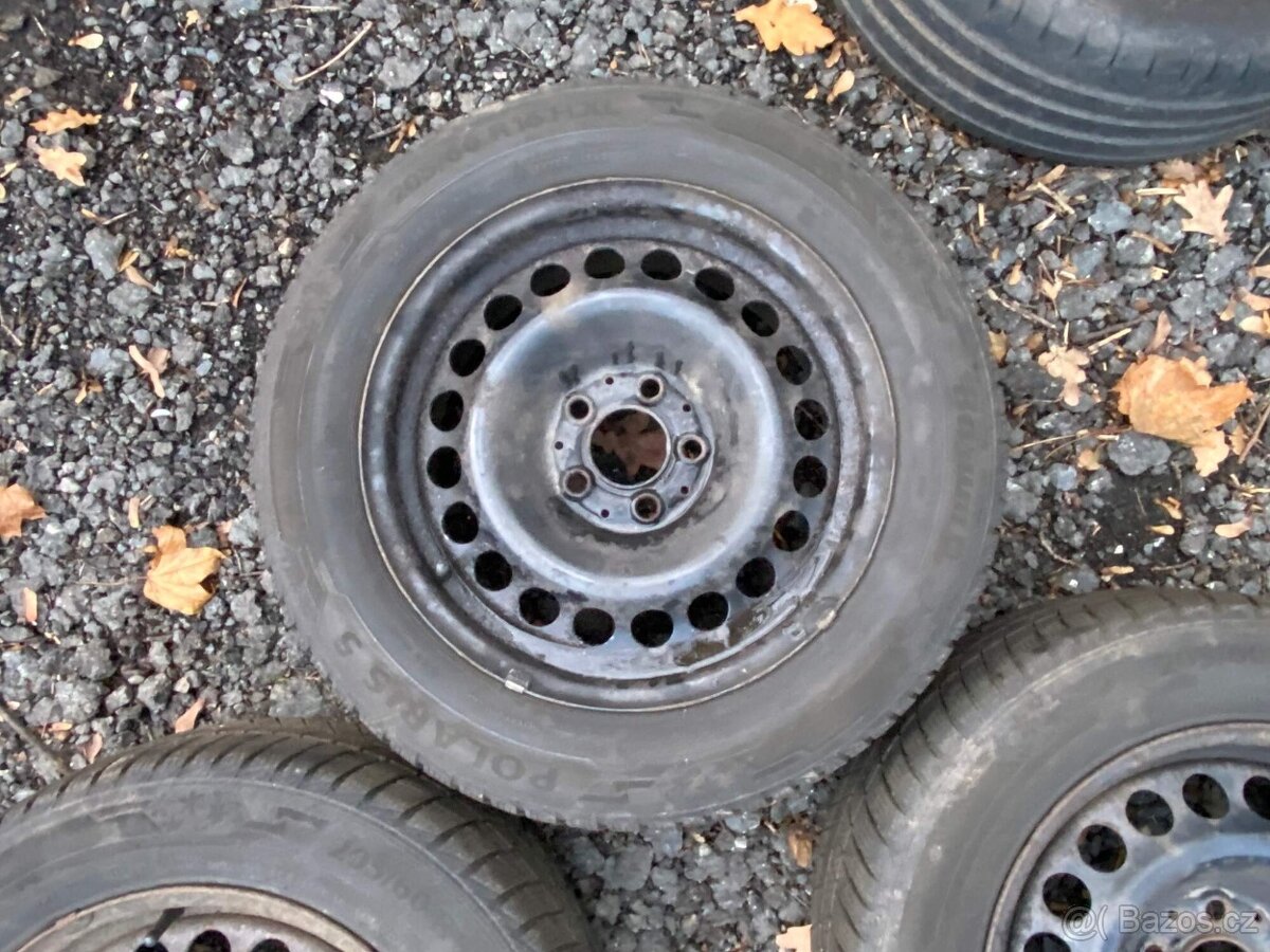 96. sada zimní kola 205/60/16 5x112 Mercedes E - 8