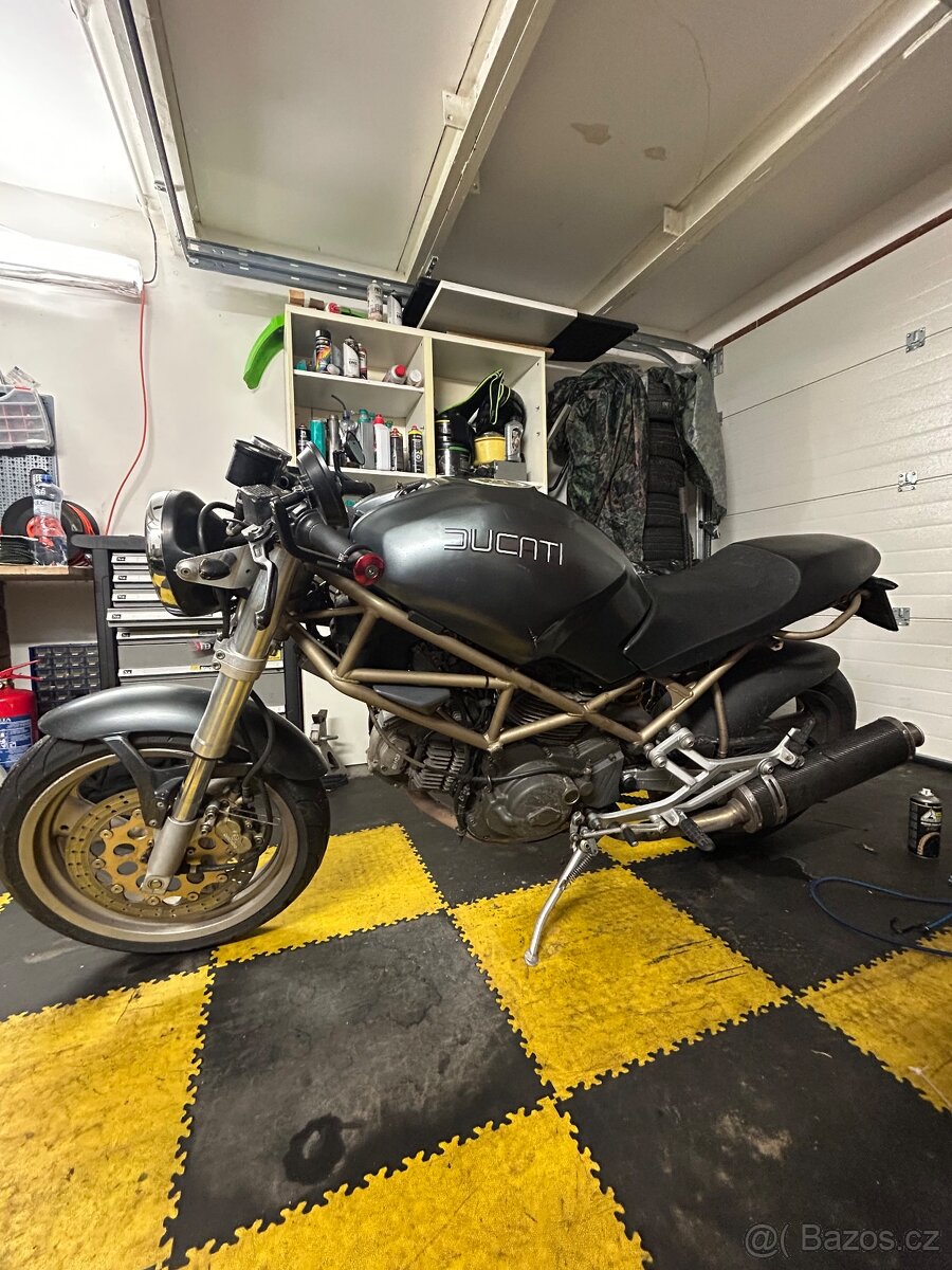 Ducati monster 600 A2 - 8