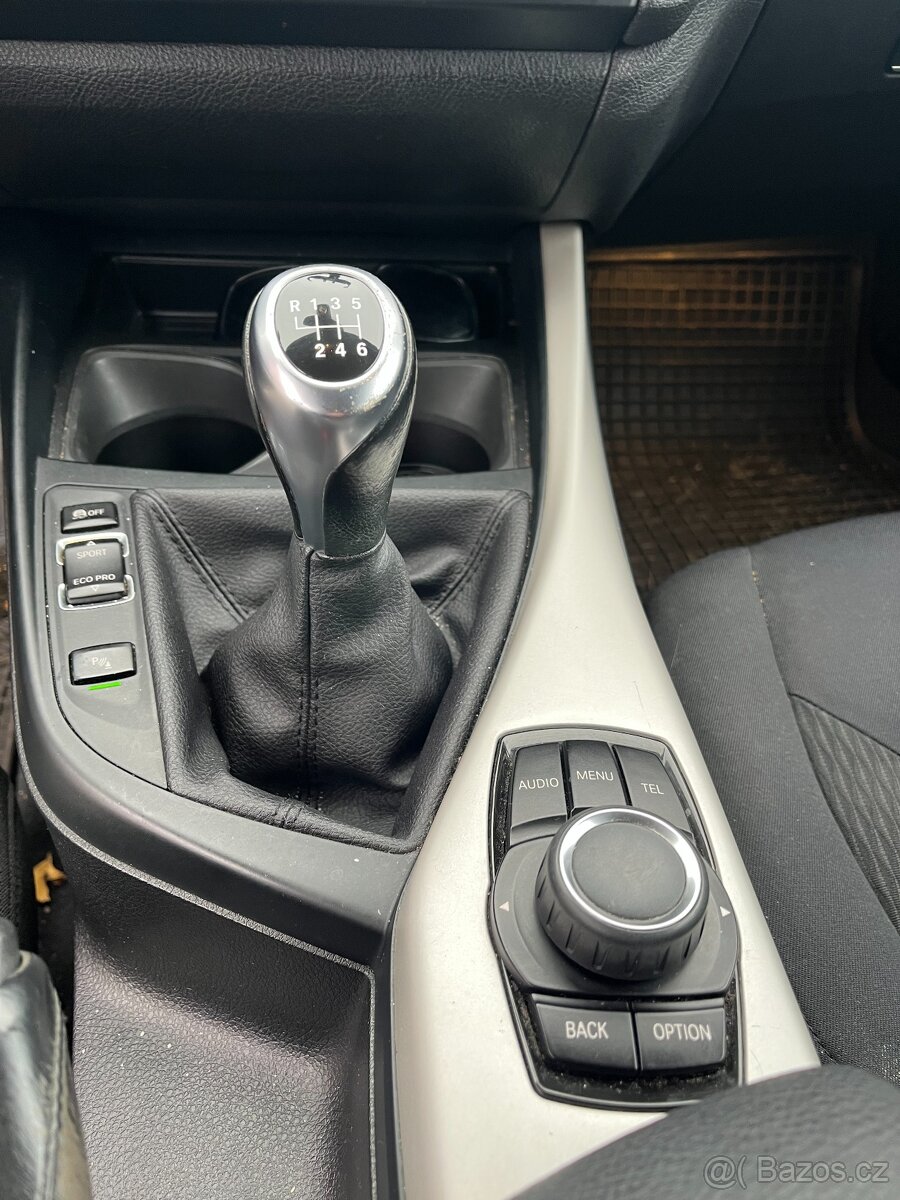 BMW F20 116d , 85 kW - 8