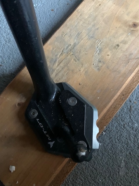 Prodám Yamaha MT 07 - 8