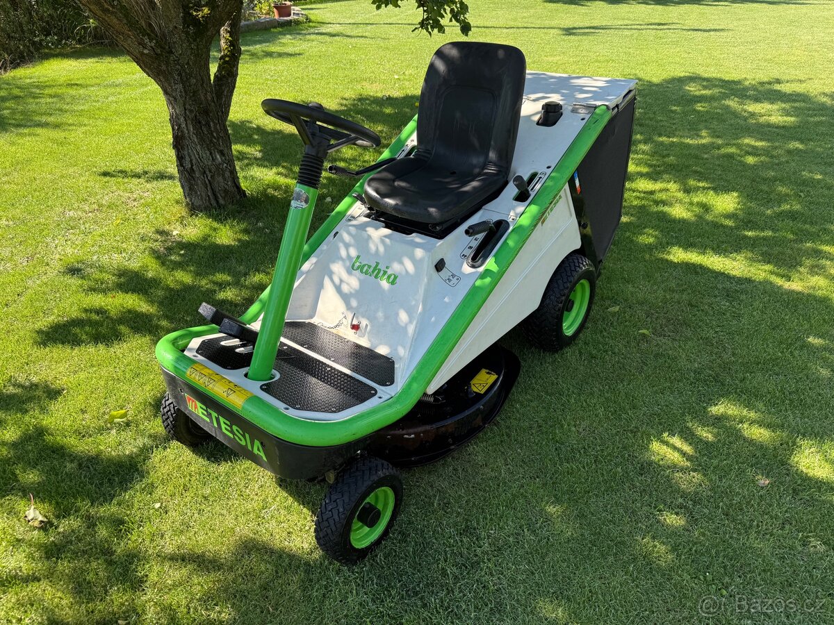 Zahradní traktor ETESIA - 8