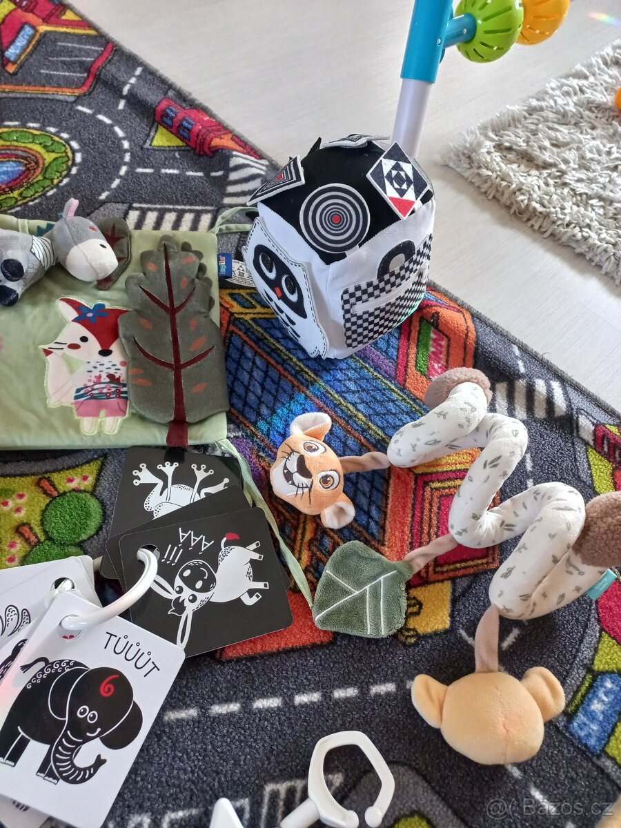 Sada hraček pro miminko - 8