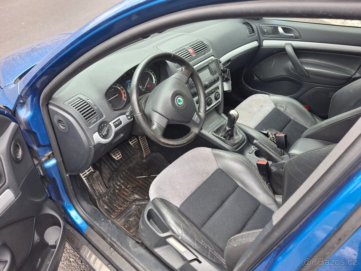 Škoda Octavia 2 RS 2.0tdi - 8