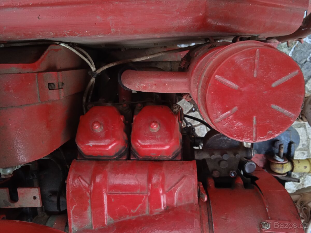 Traktor rs 09 / eres / nosic naradi rs 09 - 8