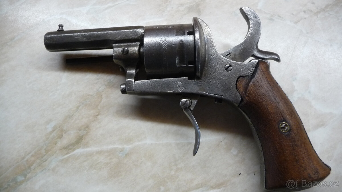 Revolver LEFAUCHEUX - 8