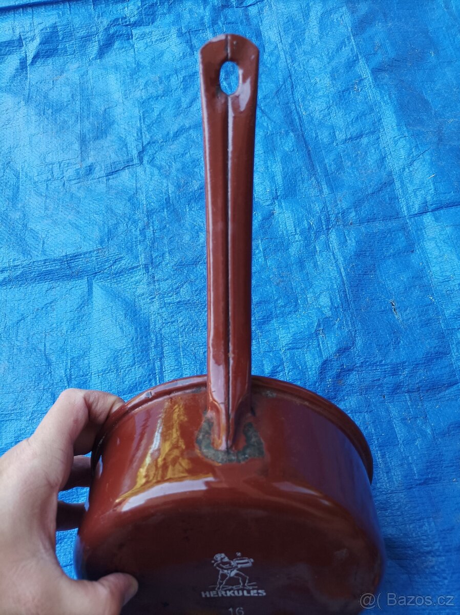 Smaltovaný červenohnědý rendlík - 8