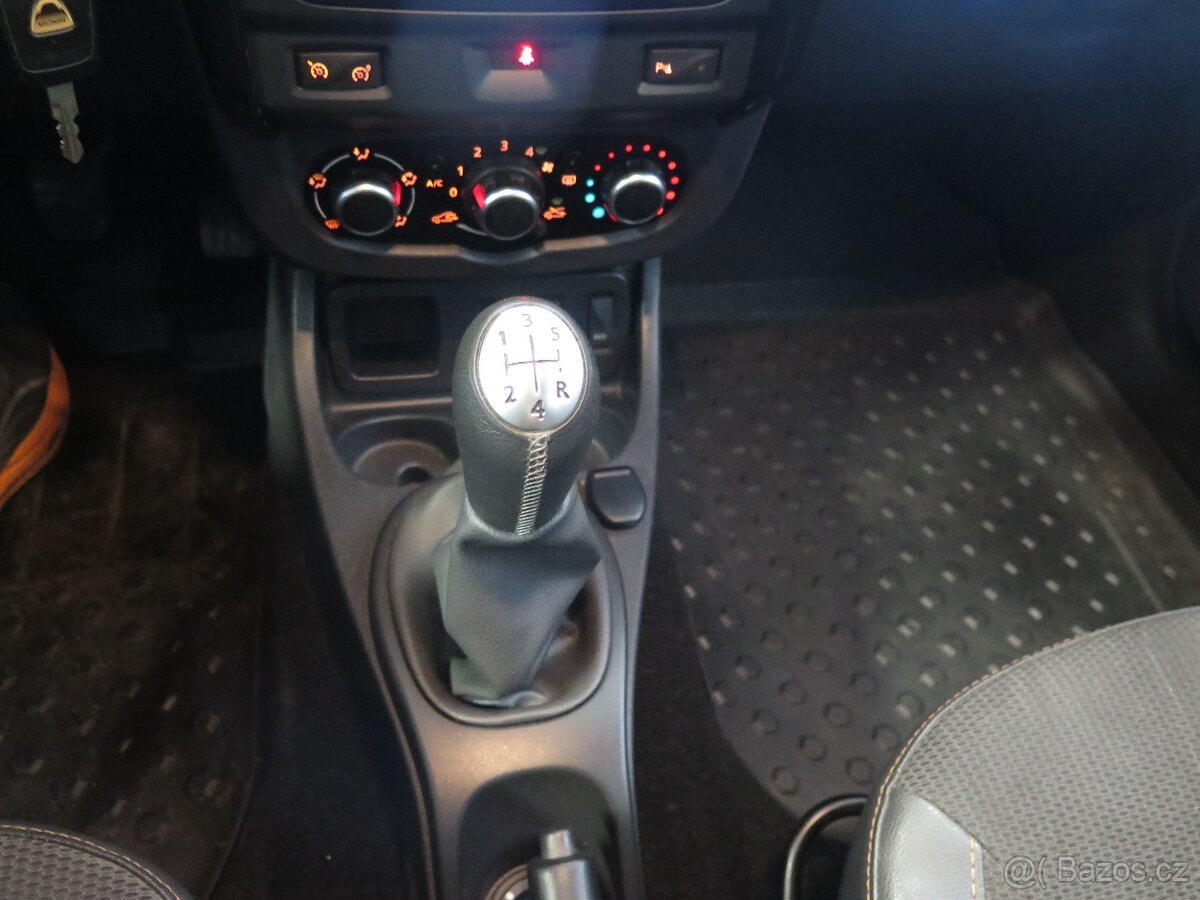 Dacia Duster 1.6SCe,navi,kamera,klima - 8
