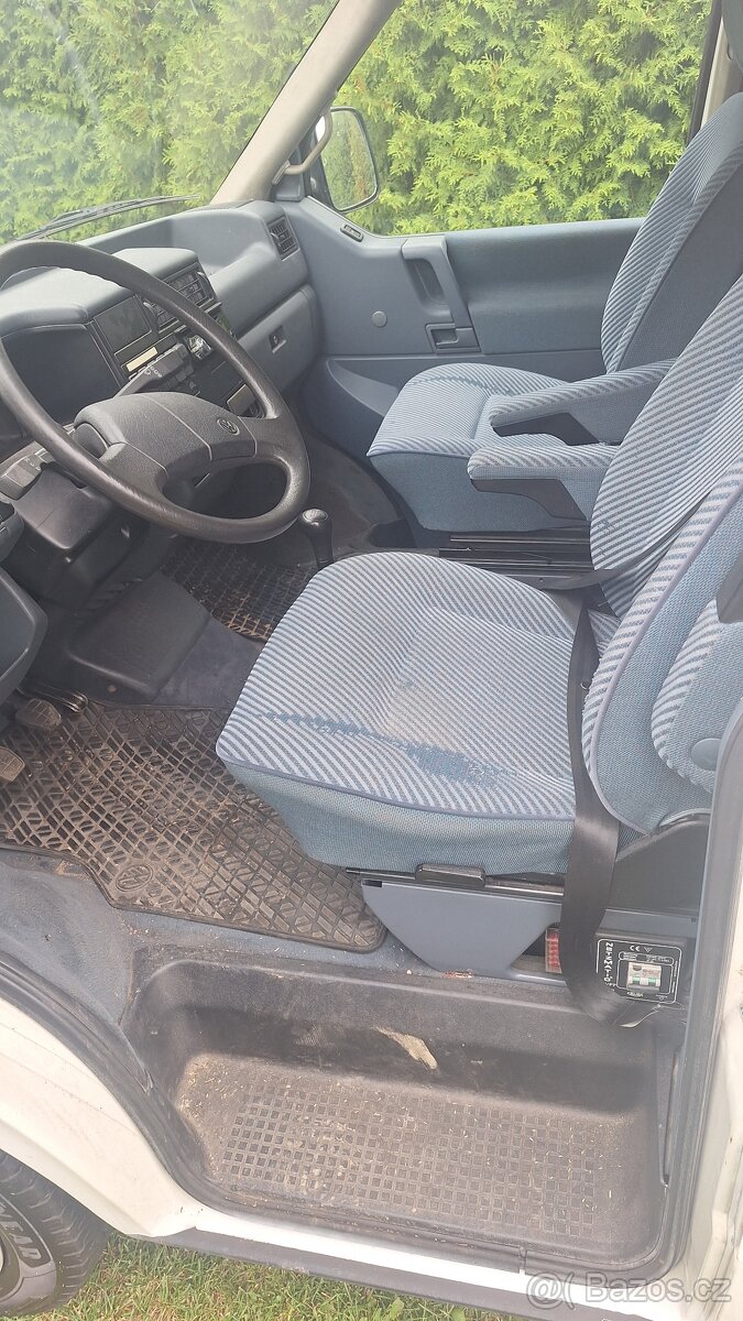 VW T4 2.5 TDI - polokaravan - 8