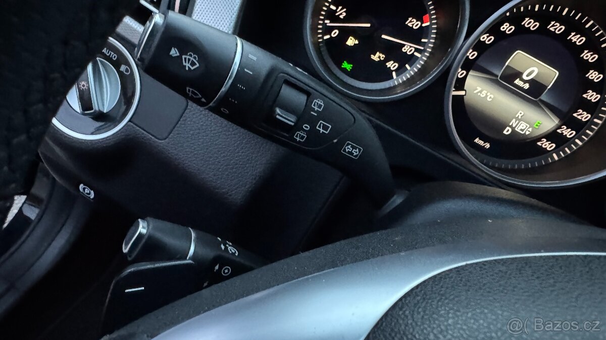 Mercedes-Benz E 200 BLUETEC - 8