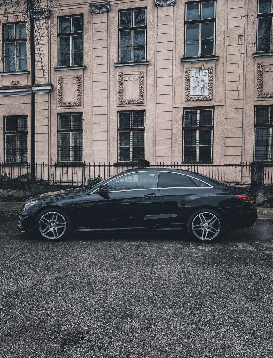 MERCEDES BENZ E 220 CDI AMG - LINE - 8