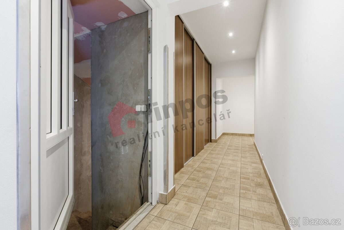 Prodej domu 282m2 v Březně - 8