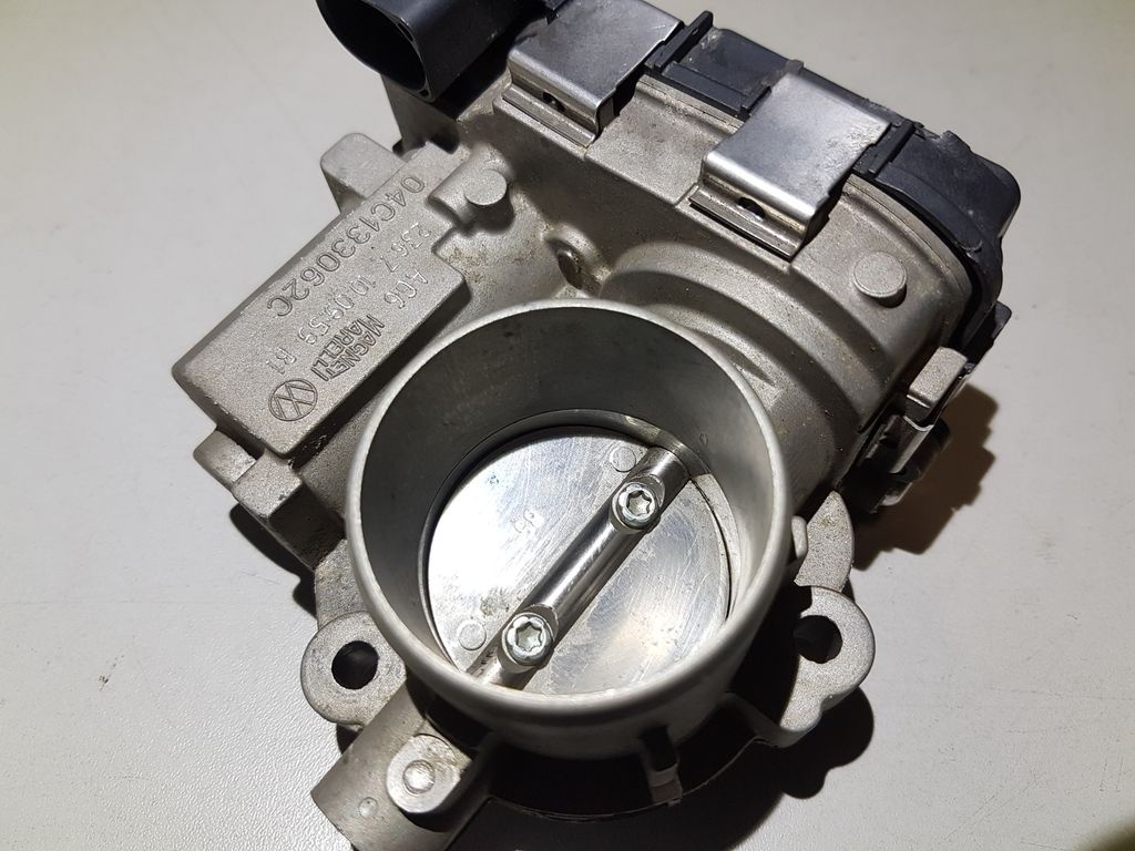 Škrtící klapka 04C133062C Fabia III 1,0 TSi 5600 km - 8