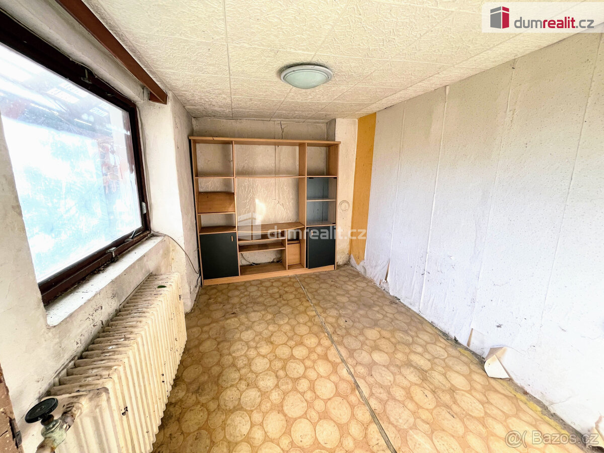 Prodej rodinného domu 3+1 v obci Vážany u Uherského Hradiště - 8