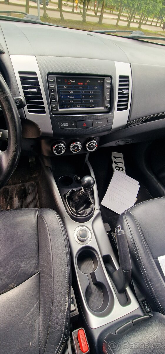 Peugeot 4007 2.2Hdi 115kw 2012 7míst 4x4 - 8