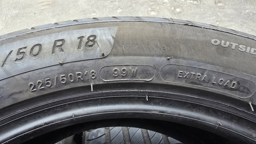 Letní pneu 225/50/18 Michelin - 8