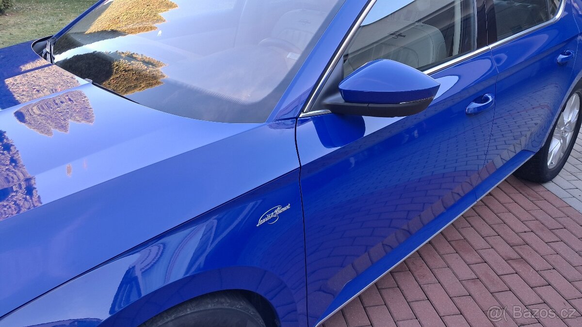 SUPERB 1,4TSI 160kW iV L&K DSG - 8