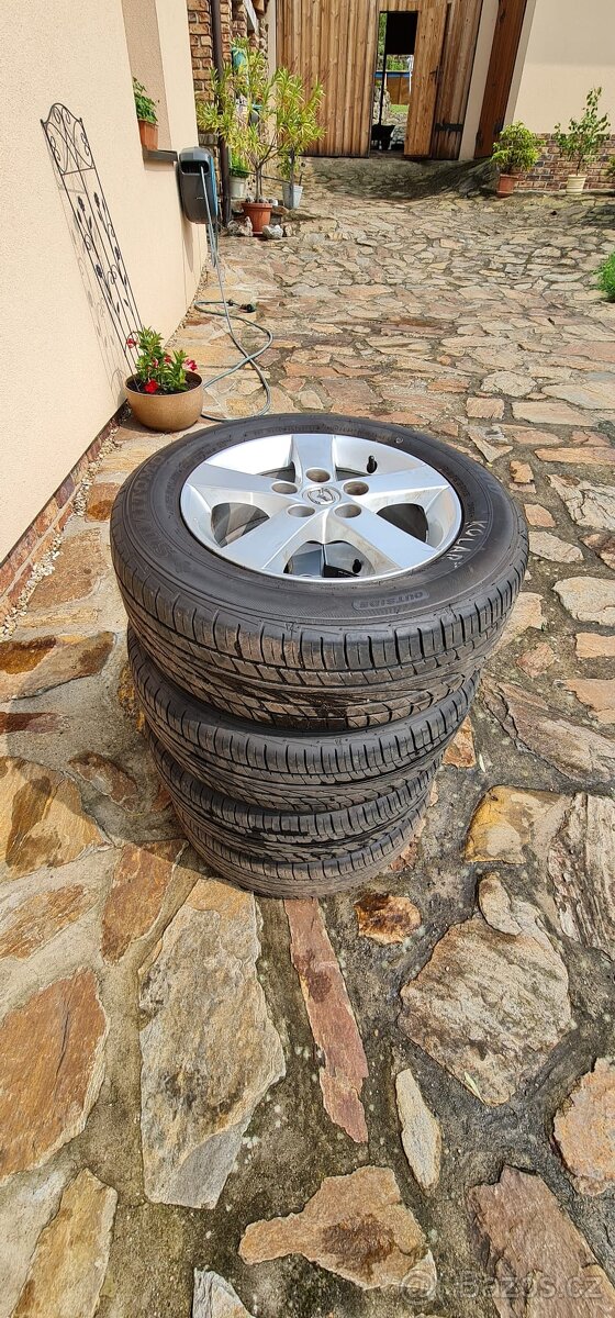 Kola + letní pneu Mazda 3 - 8