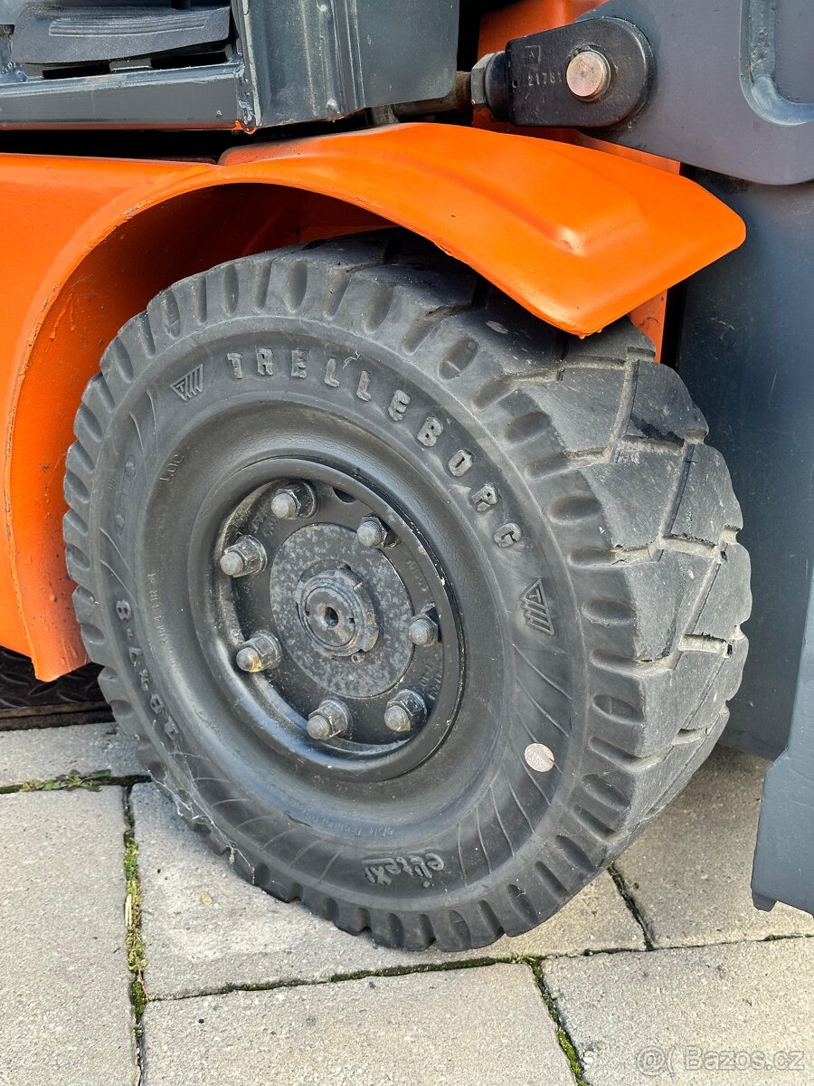 Jungheinrich EFG 213 (VV0128) - 8