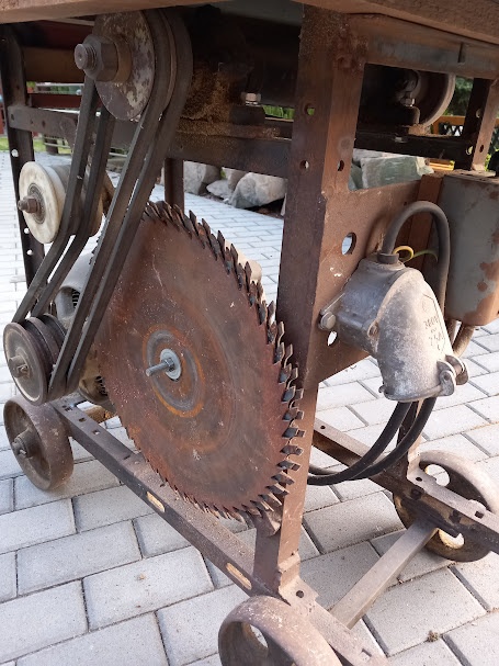 Cirkulárka - motor 380V/5,5kW - 8