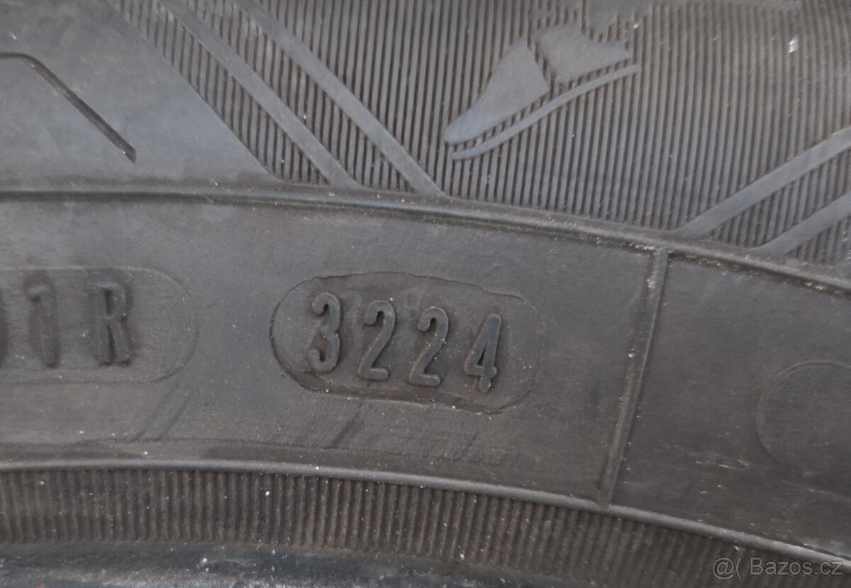 2ks zánovních zimních pneu Goodyear 195/60/16 - 8